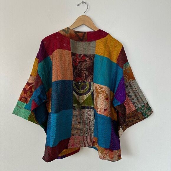 Aratta Silent Journey Women’s Silk Patchwork Oversized Kimono in Rust - Picture 3 of 12
